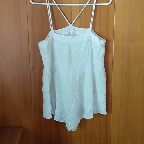 Leif Notes Lacy Tank - Picture 4 of 5